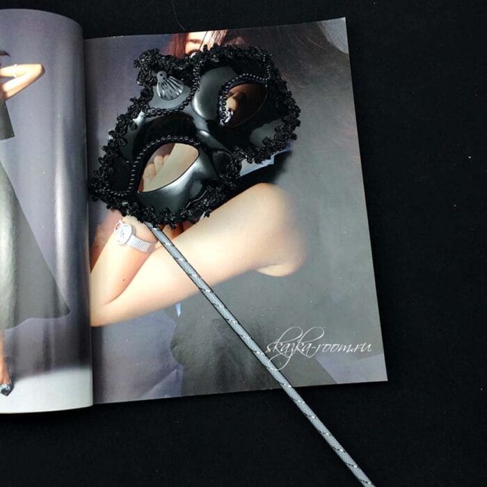 Siyah Işıltılı Tutmalı Fotoğraf Maskesi - Görsel 3